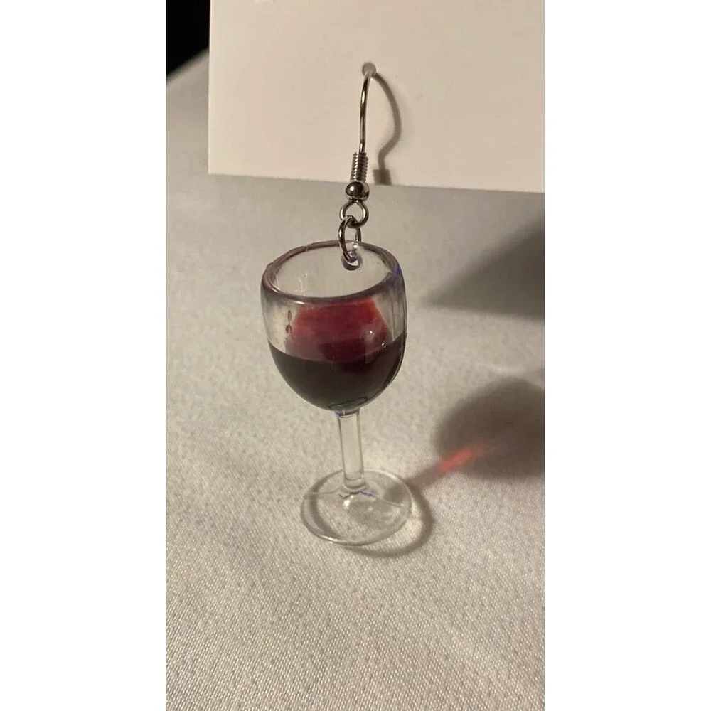 Earrings Wine Glass w/ Red Wine Dangle Lightweight Winery Party Drink‎ Whimsical